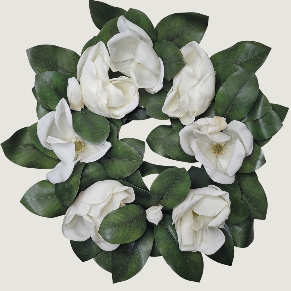 Grandin Road Magnolia Wreath 24 Inch White Floral Faux Greenery 162548